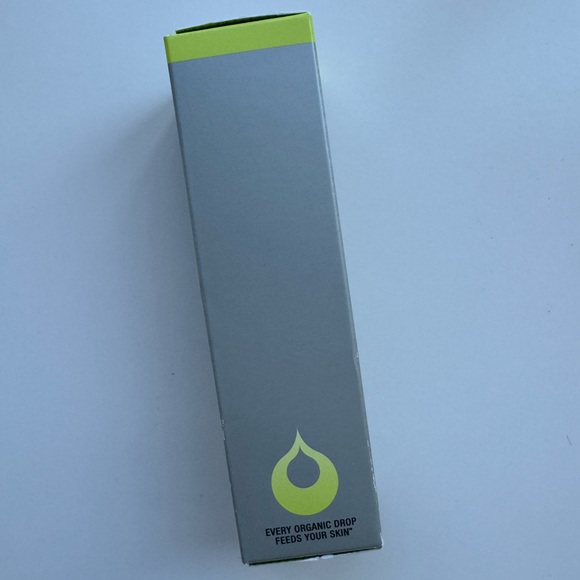 Juice Beauty Stem Cellular Anti-Wrinkle Booster Serum - Picture 7 of 8